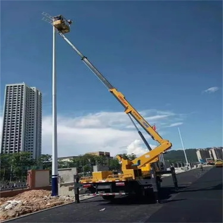 射阳县维修路灯的曲臂升降车出租