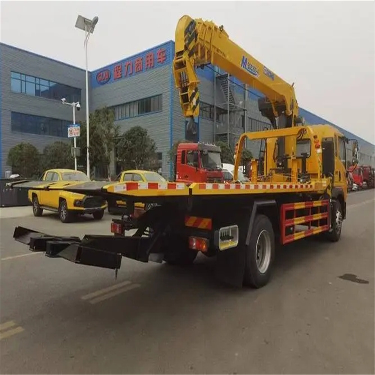 射阳县附近小随车吊出租电话，轻松解决搬运烦恼